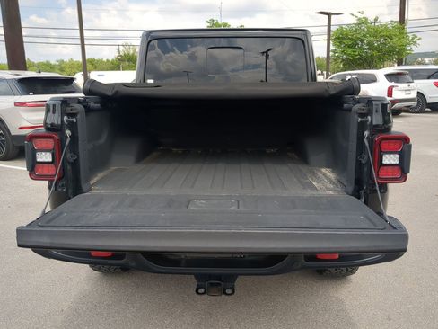 Used 2020 Jeep Gladiator Rubicon AWD/4WD image 22