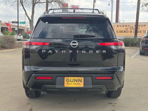 New 2026 Nissan Pathfinder SV FWD image 4