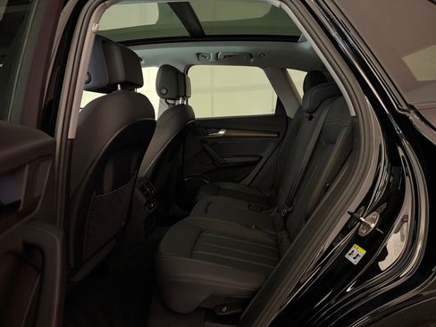 Certified 2025 Audi Q5 Premium w/ Convenience Plus Package AWD/4WD image 14