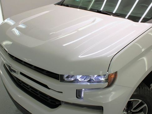 Used 2020 Chevrolet Silverado 1500 RST AWD/4WD image 17