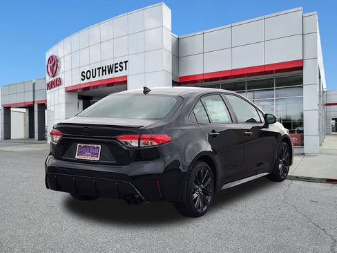 New 2026 Toyota Corolla SE FWD image 5