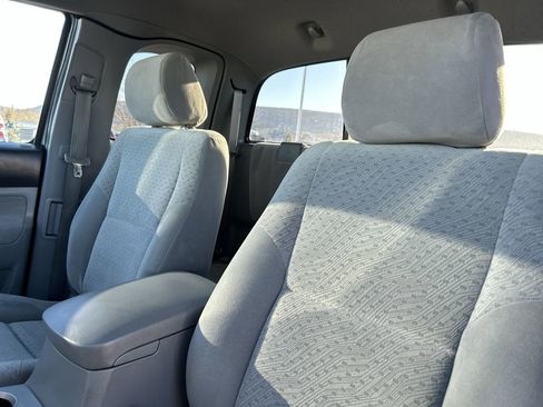 Used 2007 Toyota Tacoma PreRunner image 23