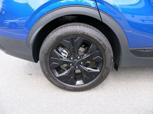 Used 2025 Kia Sportage X-Line AWD/4WD image 11