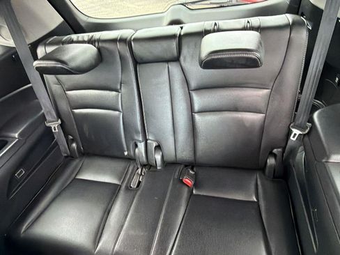 Used 2020 Honda Pilot Touring image 23