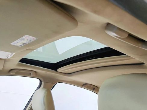 Used 2011 Honda Accord EX-L image 18