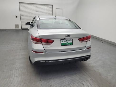 Used 2019 Kia Optima LX w/ LX 17" Wheel Package FWD image 6