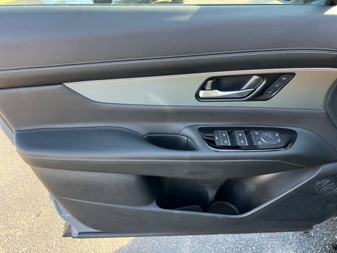 Certified 2025 Nissan Murano SL image 20