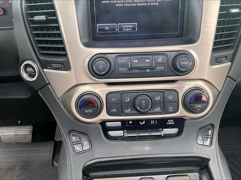Used 2017 GMC Yukon Denali w/ Open Road Package image 35