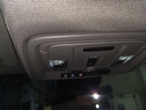 Used 2024 GMC Sierra 1500 Elevation w/ Preferred Package image 16