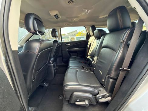 Used 2019 Dodge Journey GT image 13