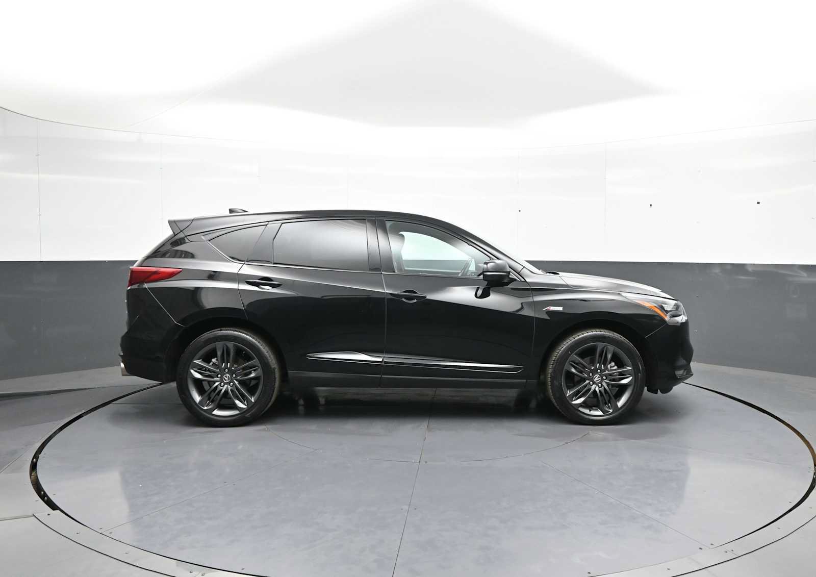 Certified 2023 Acura RDX w/ Advance Package AWD/4WD image 4