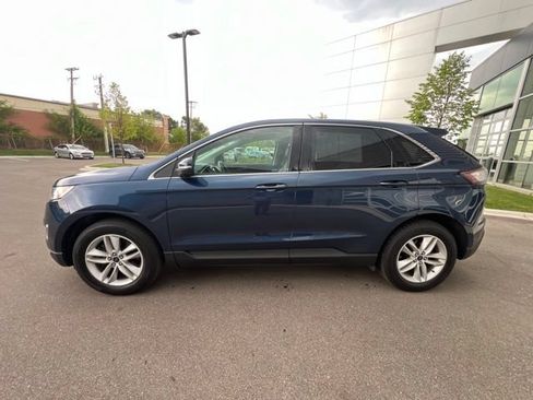 Used 2017 Ford Edge SEL w/ Equipment Group 201A AWD/4WD image 8