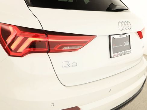 Certified 2023 Audi Q3 2.0T Premium Plus w/ Premium Plus Package AWD/4WD image 31