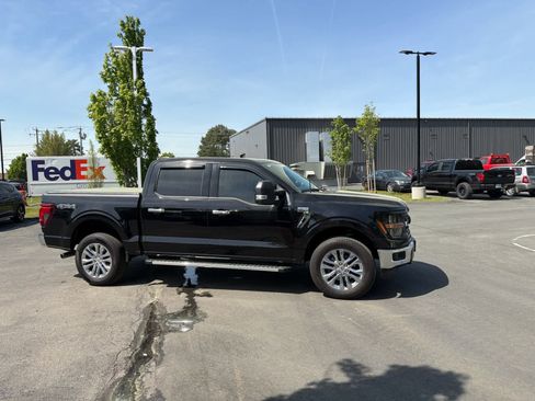Used 2024 Ford F150 XLT w/ Equipment Group 303A High AWD/4WD image 4