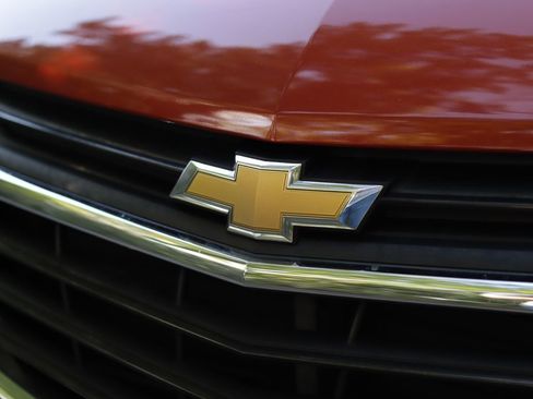 Used 2020 Chevrolet Equinox LT FWD image 30