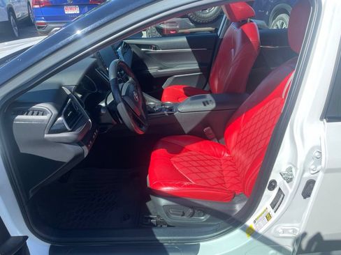Used 2022 Toyota Camry XSE w/ Cold Weather Package FWD image 13