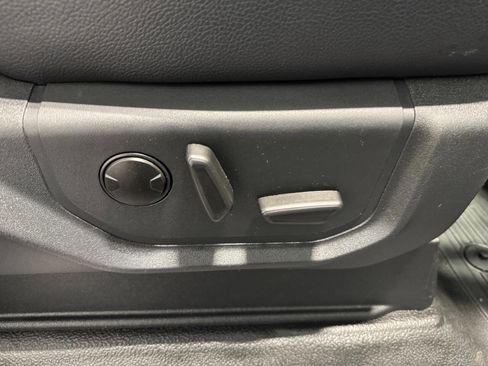 Used 2022 Ford F250 Lariat image 20