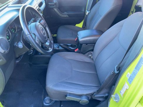 Used 2016 Jeep Wrangler Unlimited Sport w/ Max Tow Package image 5