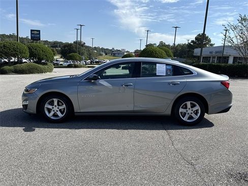 Used 2024 Chevrolet Malibu LT image 6