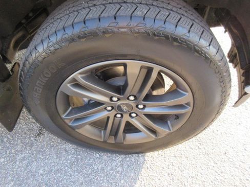 Used 2022 Ford F150 XLT w/ Equipment Group 302A High AWD/4WD image 14