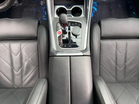 Used 2023 BMW XM image 49