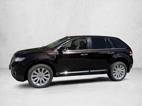 Used 2013 Lincoln MKX AWD image 4