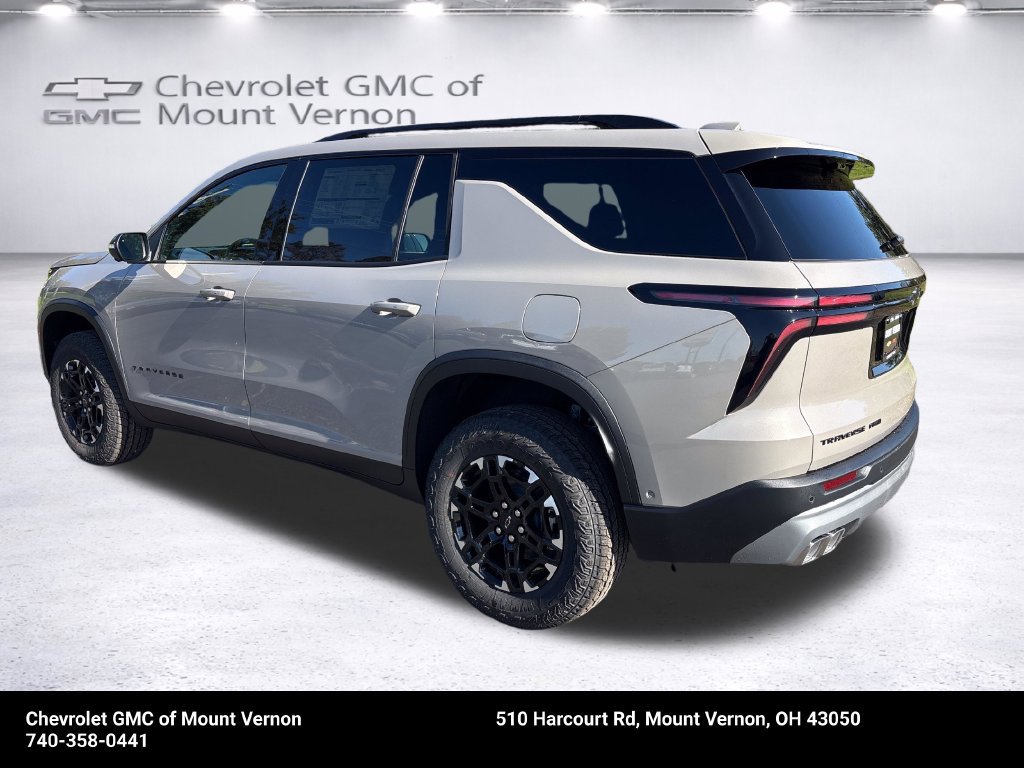New 2027 Chevrolet Traverse Z71 w/ Enhanced Driving Package AWD/4WD image 3