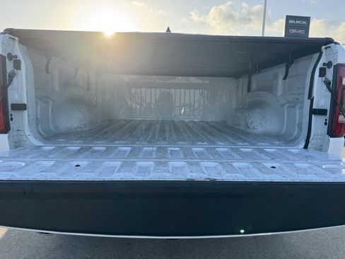 Used 2022 RAM 1500 Laramie w/ Sport Appearance Package AWD/4WD image 26