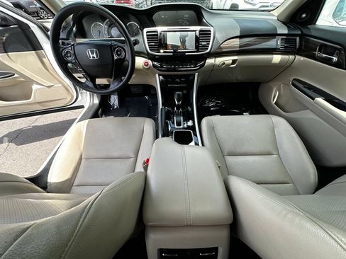 Used 2017 Honda Accord EX-L image 22