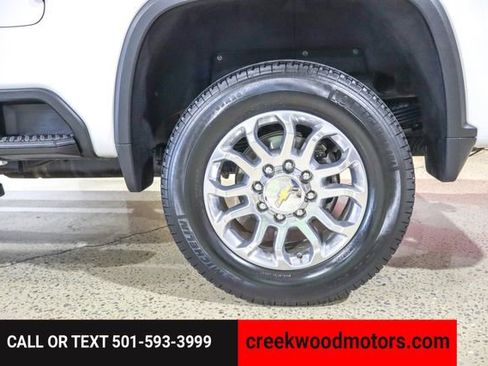 Used 2024 Chevrolet Silverado 2500 LTZ w/ LTZ Convenience Package image 36