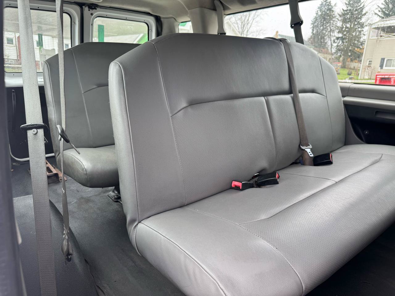 Used 2013 Ford E-350 and Econoline 350 XL RWD image 10