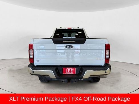 Used 2022 Ford F250 XLT w/ XLT Premium Package AWD/4WD image 5