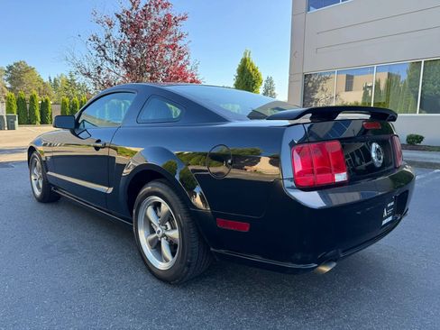Used 2006 Ford Mustang GT Premium RWD image 8