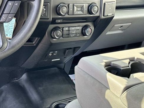 Used 2015 Ford F150 XL w/ Equipment Group 101A Mid image 22