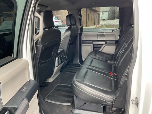 Used 2020 Ford F350 XLT w/ XLT Premium Package image 23