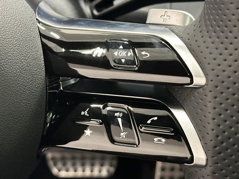 New 2026 Mercedes-Benz GLC 300 image 29