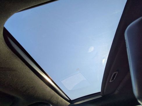 Used 2024 Hyundai Palisade Calligraphy image 15