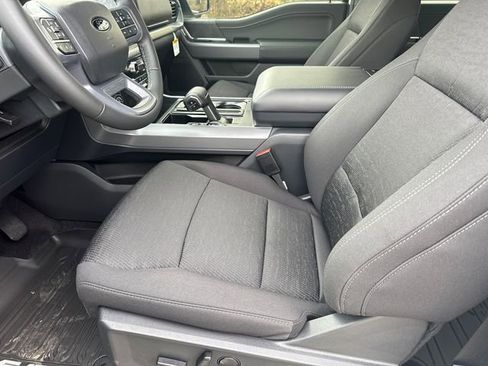 New 2025 Ford F150 XLT w/ Equipment Group 302A MID image 21