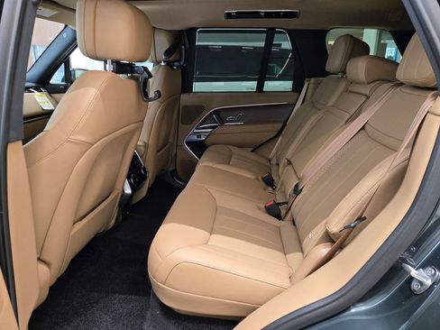 New 2026 Land Rover Range Rover SE AWD/4WD image 5