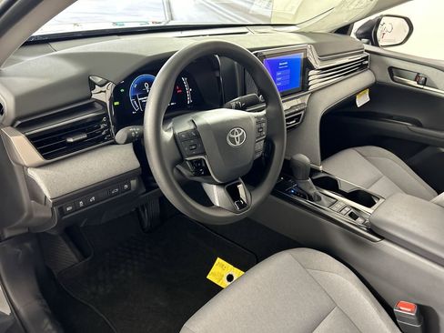 New 2026 Toyota Camry LE image 11