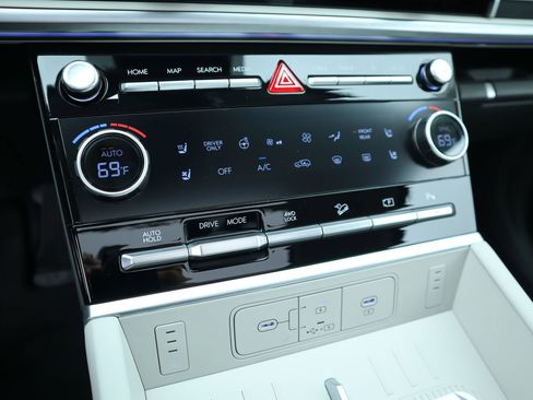 New 2026 Hyundai Santa Fe Calligraphy AWD/4WD image 7