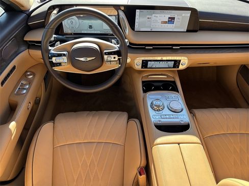 Used 2025 Genesis G90 3.5T image 23