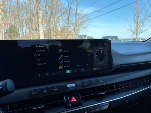 Used 2025 Kia K4 LXS image 20