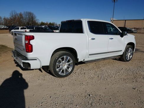 New 2026 Chevrolet Silverado 1500 High Country image 4