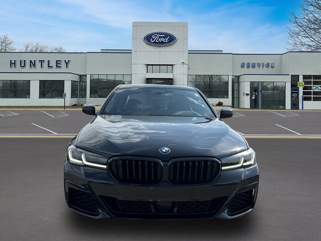 Used 2023 BMW M550i xDrive w/ Executive Package AWD/4WD image 3