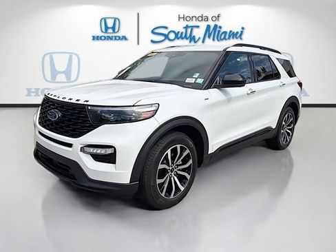 Used 2023 Ford Explorer ST-Line w/ Class IV Trailer Tow Package RWD image 3