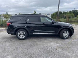 New 2025 Ford Explorer Active w/ Active Comfort Package video 2