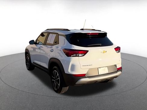 Used 2025 Chevrolet TrailBlazer LT image 14