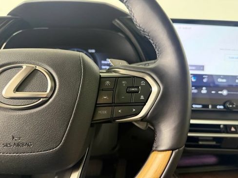 Used 2025 Lexus RX 350 Premium Plus FWD image 25