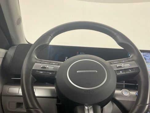 Used 2025 Hyundai Kona SEL FWD image 26